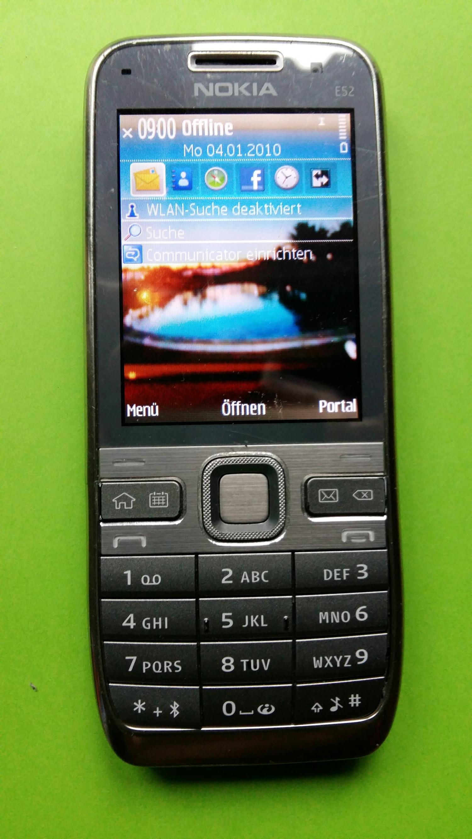 image-7339168-Nokia E52-1 (1)1.jpg